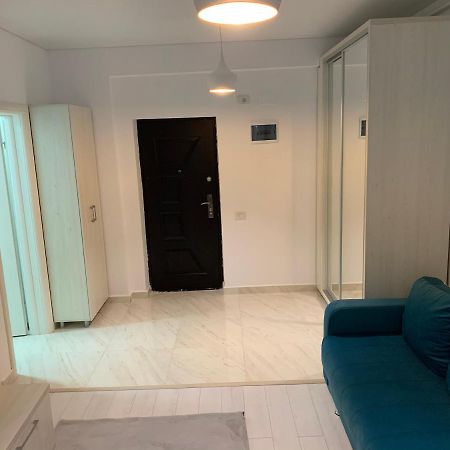 Apartament Cu Regim Hotelier Militari Residence Helen Chiajna Экстерьер фото