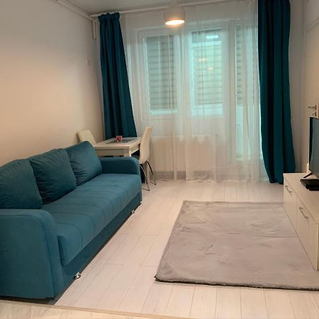 Apartament Cu Regim Hotelier Militari Residence Helen Chiajna Экстерьер фото